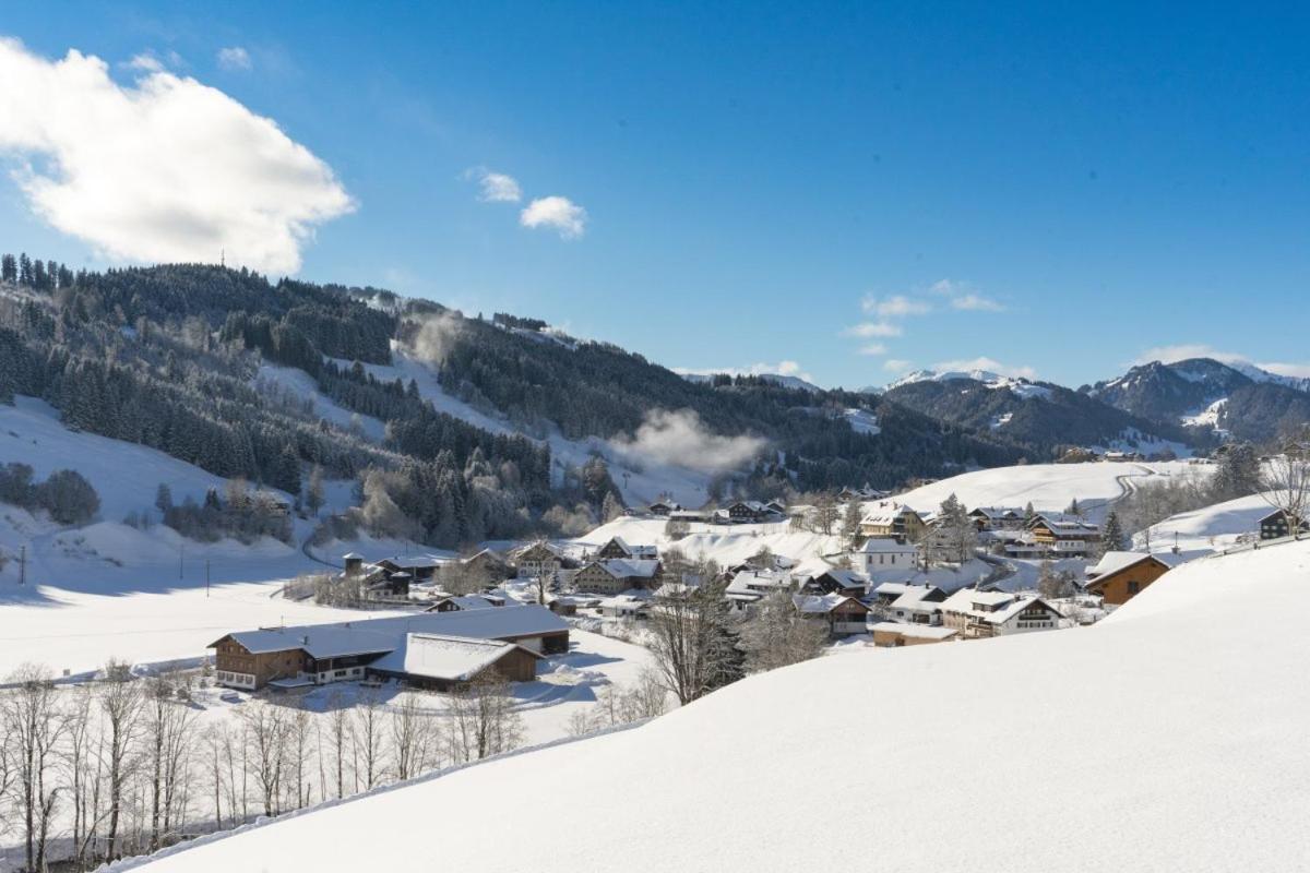 Ferienwohnungen Im Ried Blaichach Bagian luar foto